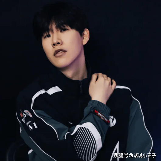 Rita超越泽元成最佳解说！Theshy成票王，阿水是LPL最后的排面