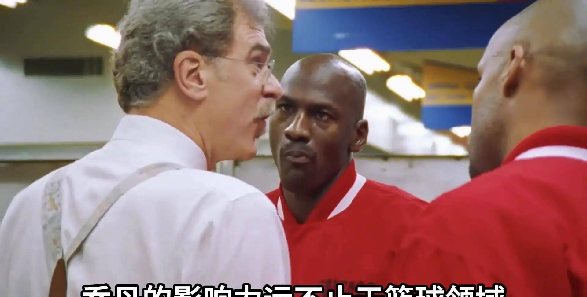 场均30.1分+9次最佳防守阵容！乔丹统治赛场，退役复出影响经济！