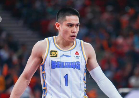 CBA最新排名，首钢第1、辽宁第2；郭昊文场均22.8分